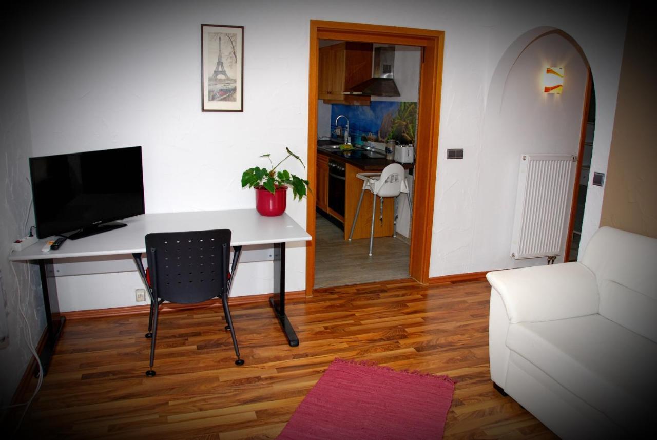 Apartment Erika Oberasbach Exterior foto